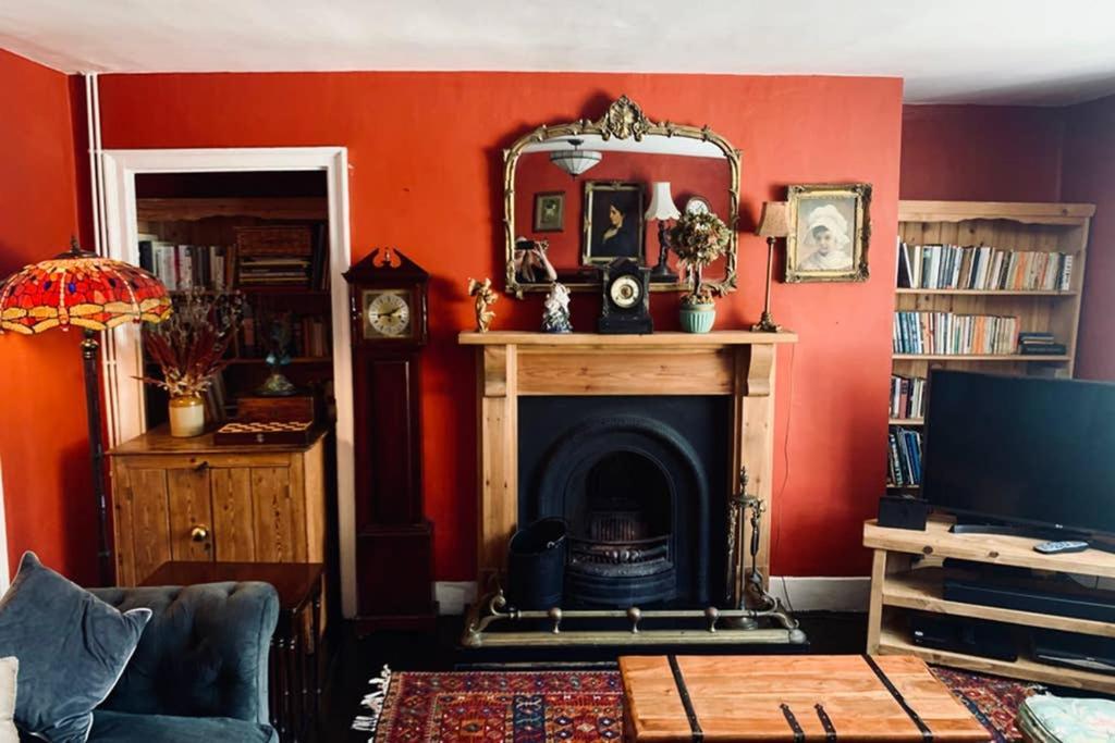 Stunning 18Th Century 5 Bed House Old-Town Hastings Exterior foto
